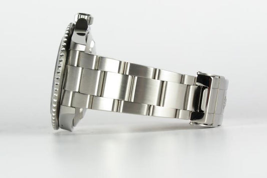 Rolex Submariner - 16610