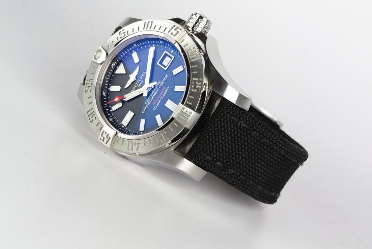 Breitling Avenger ll Seawolf