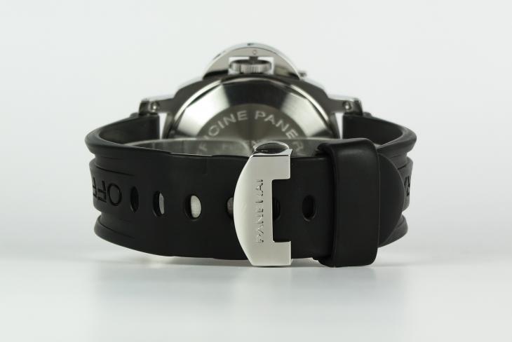 Panerai Luminor GMT