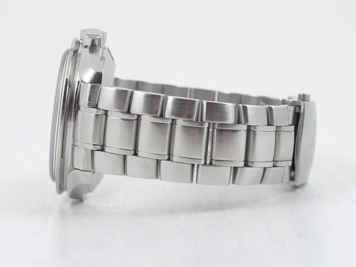 Omega Broad Arrow