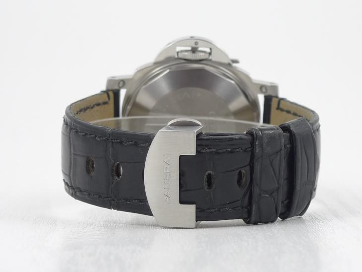 Panerai PAM 49