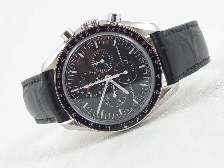 Omega Speedmaster Moonphase