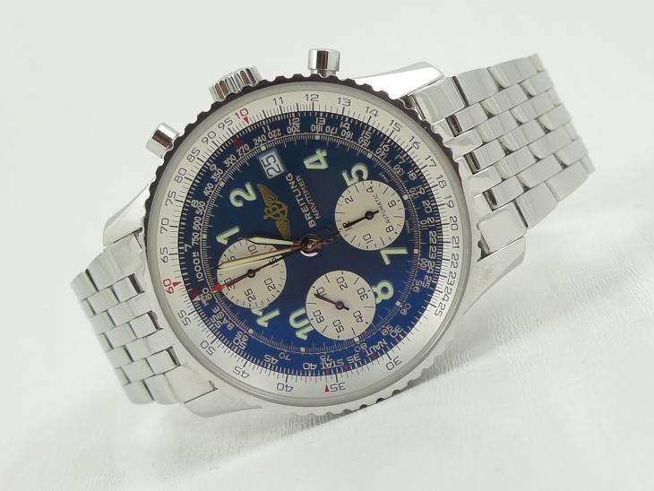 Breitling Navitimer