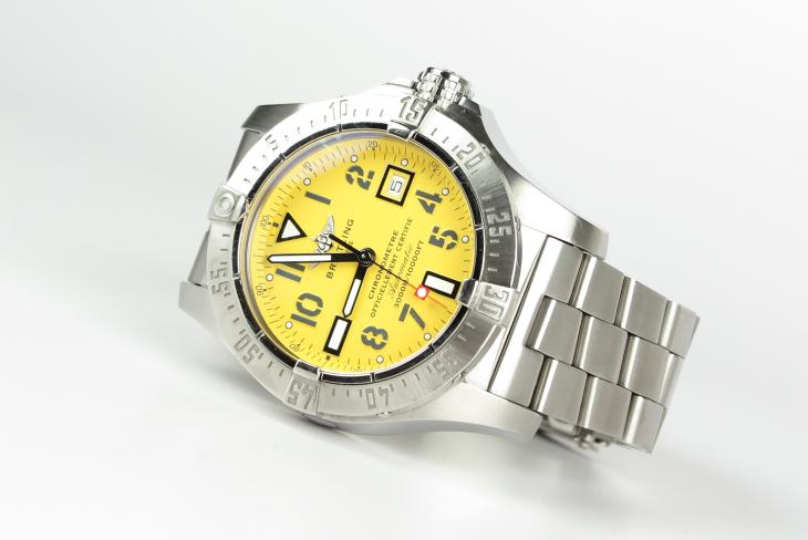 Breitling Avenger Seawolf