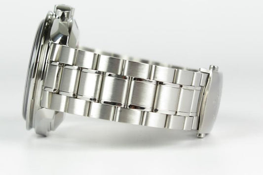 Omega Speedmaster Racing