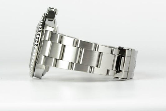 Rolex Submariner - 16610