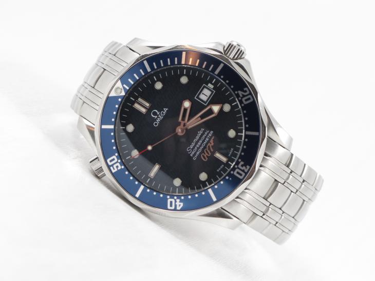 Omega Seamaster James Bond LE