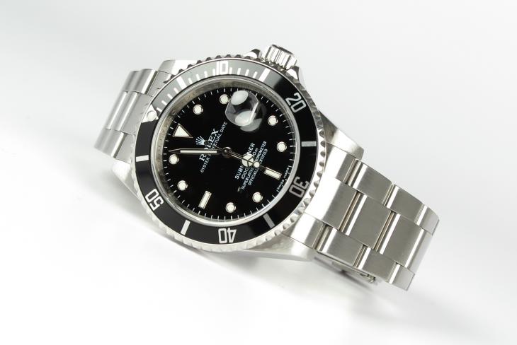 Rolex Submariner - 16610