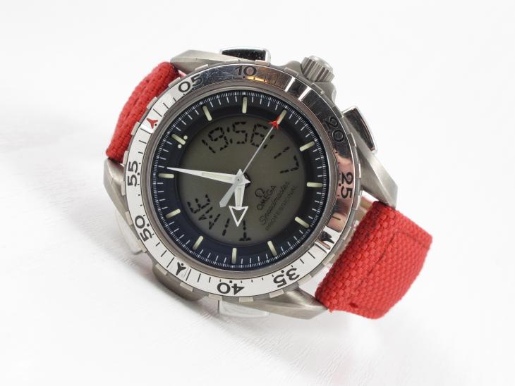 Omega Speedmaster X33 m. B&P