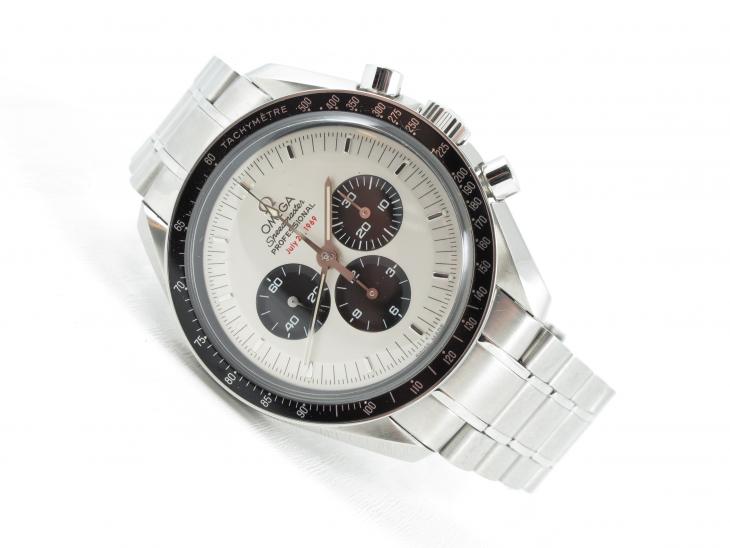 Omega Speedmaster Apollo 11
