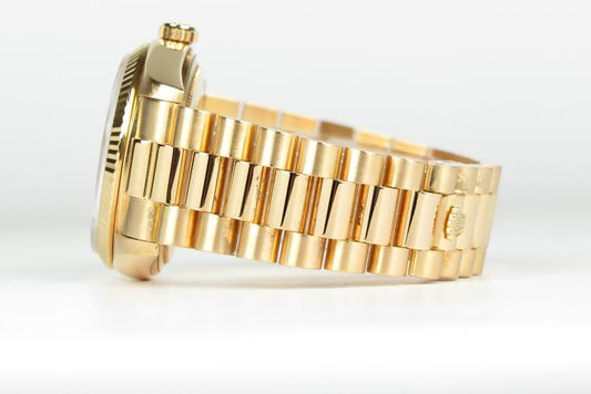 Rolex Day-Date 18K - 18038