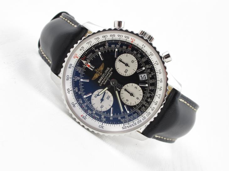 Breitling Navitimer