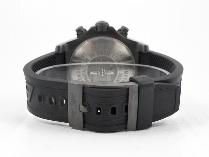 Breitling Avenger Blacksteel
