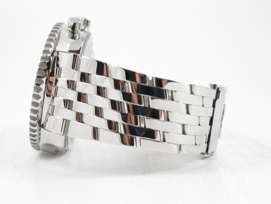 Breitling Navitimer World