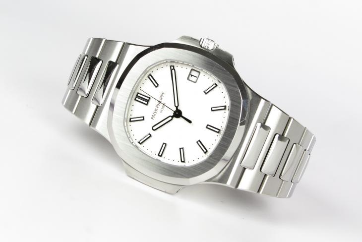 Patek Philippe Nautilus - 2014
