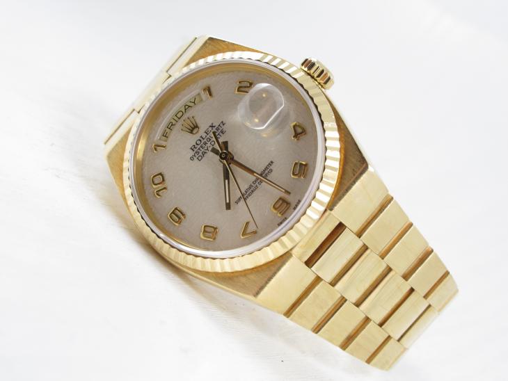 Rolex Oysterquartz Day Date - 18k