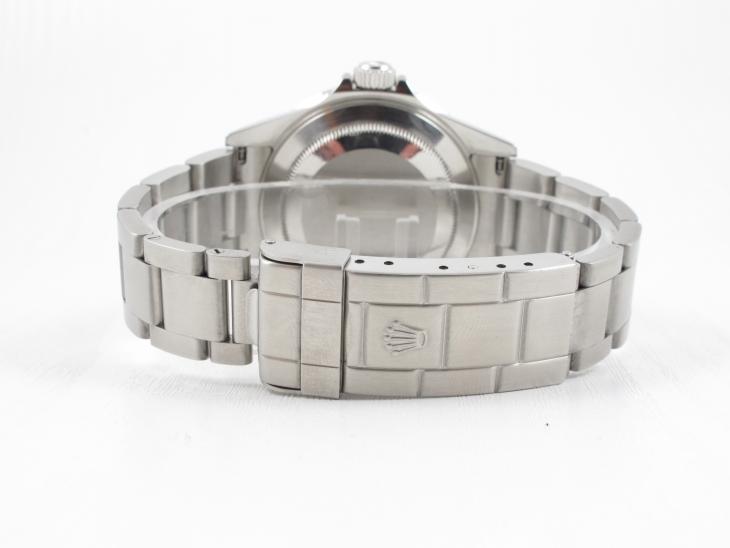 Rolex Submariner 16610 - 2004
