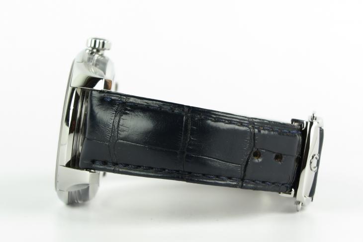 Omega De Ville