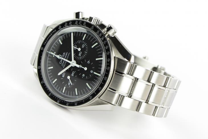 Omega Speedmaster 2016