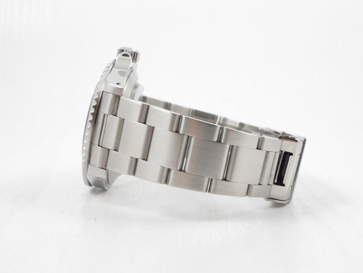 Rolex Submariner 14060M