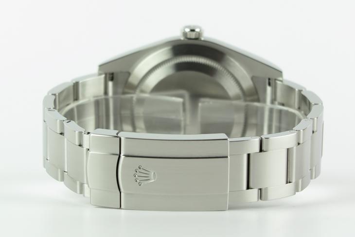 Rolex Oyster Perpetual 39 mm