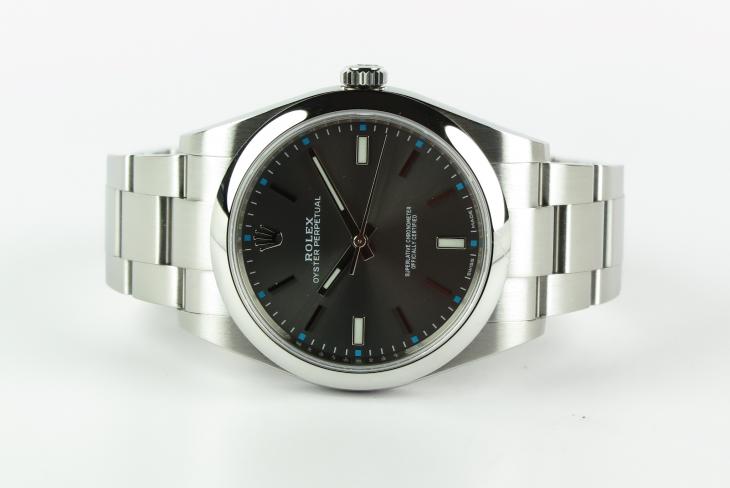 Rolex Oyster Perpetual 39 mm