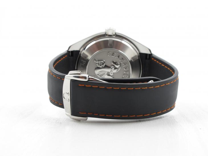Omega Planet Ocean 45.5 - 2011