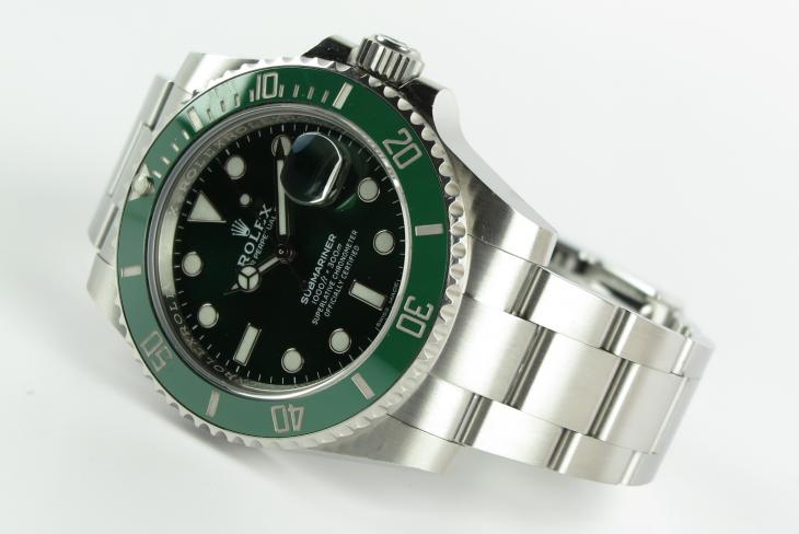 Rolex Submariner "HULK"