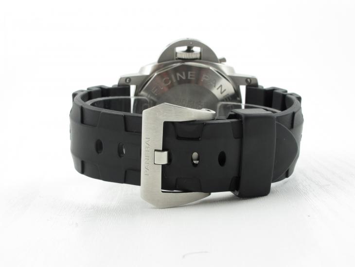 Panerai PAM 243