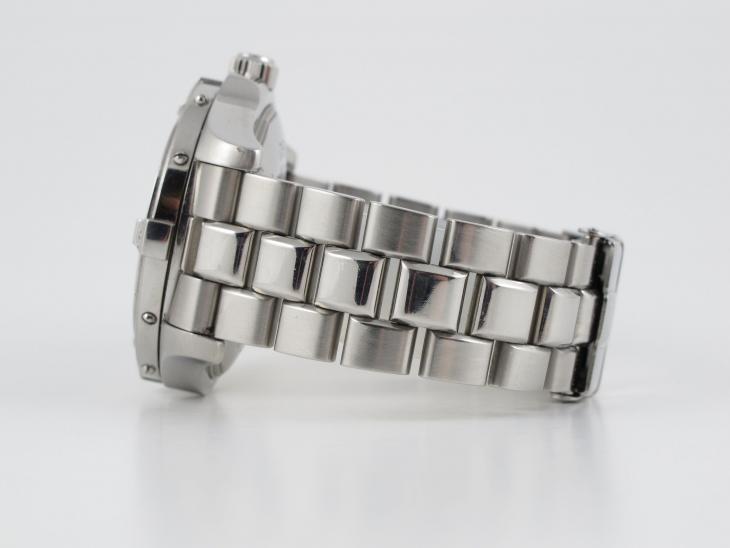 Breitling Super Ocean Steelfish