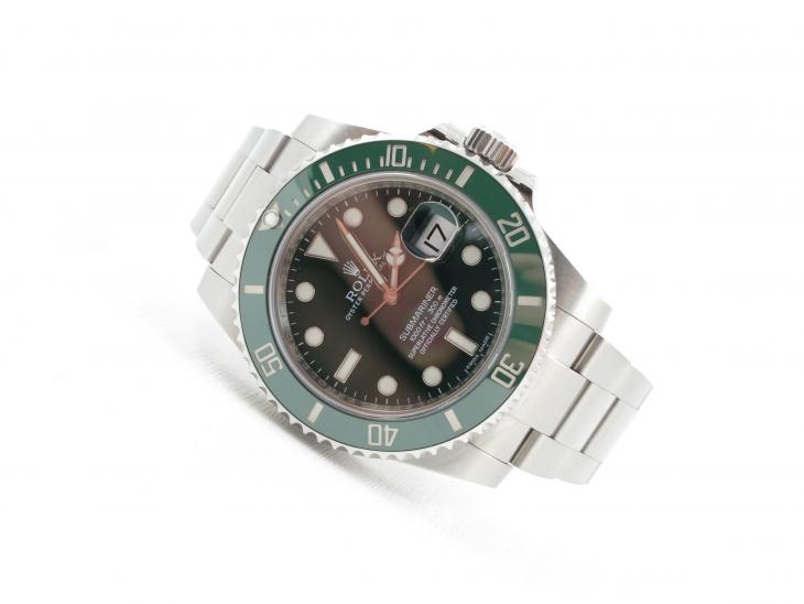Rolex Submariner 116610L V