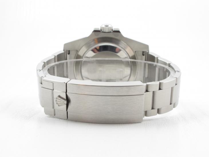 Rolex Submariner 116610L V