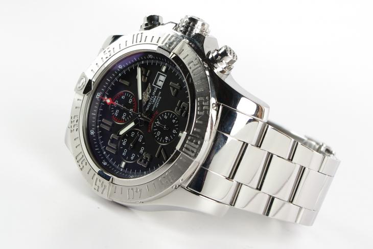 Breitling Super Avenger II
