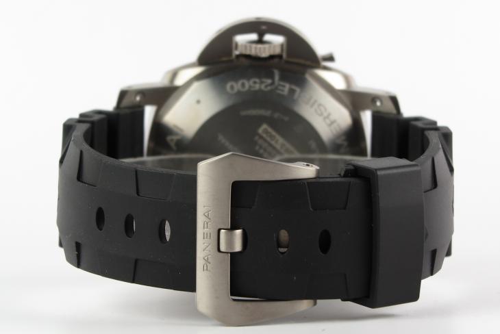 Panerai Submersible 2500