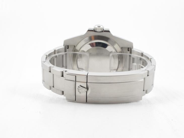 Rolex Submariner 116610 - 2011