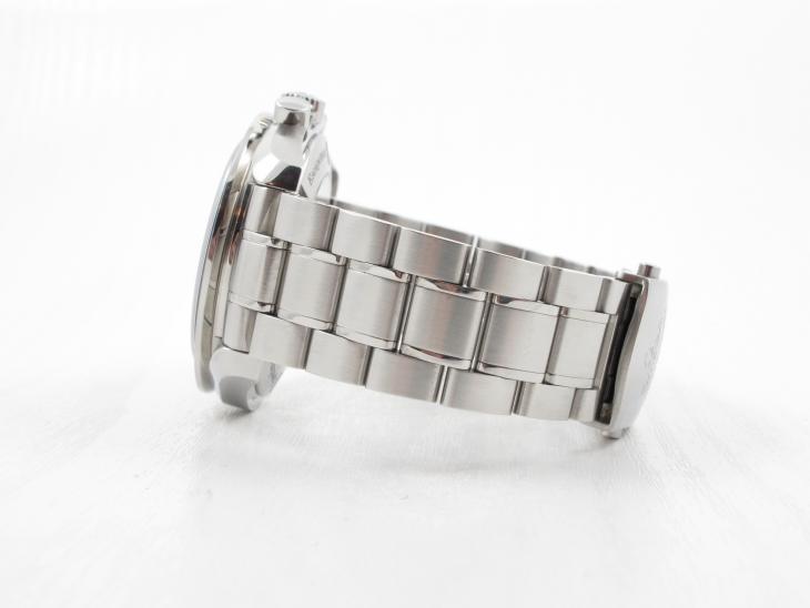 Omega Speedmaster 44 mm - 2011