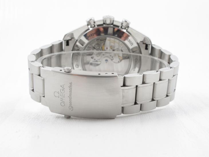 Omega Speedmaster 44 mm - 2011