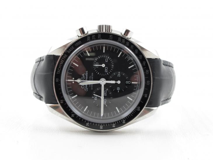 Omega Speedmaster 44 mm - 2011