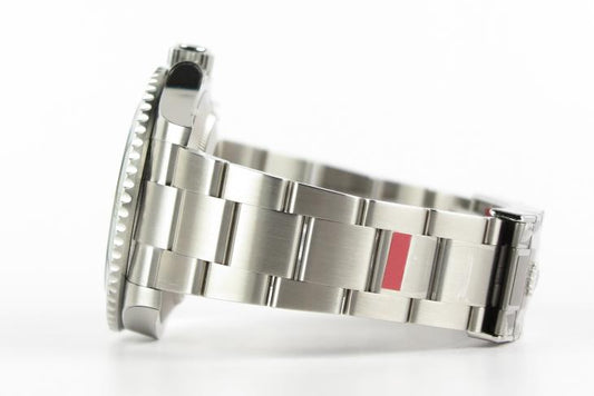 Rolex Submariner 126610L V