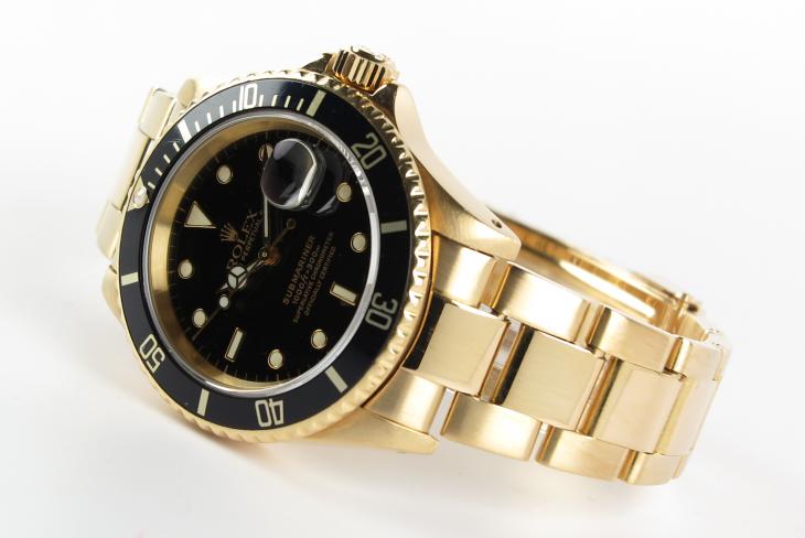 Rolex Submariner 18K