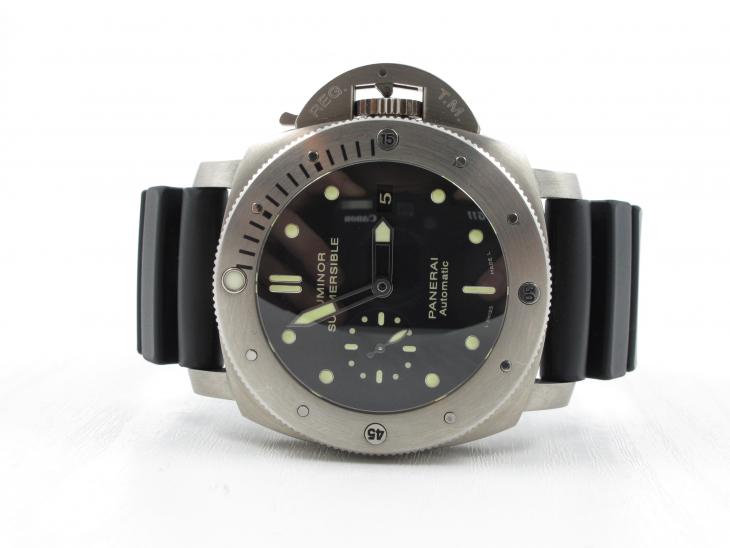 Panerai PAM 305