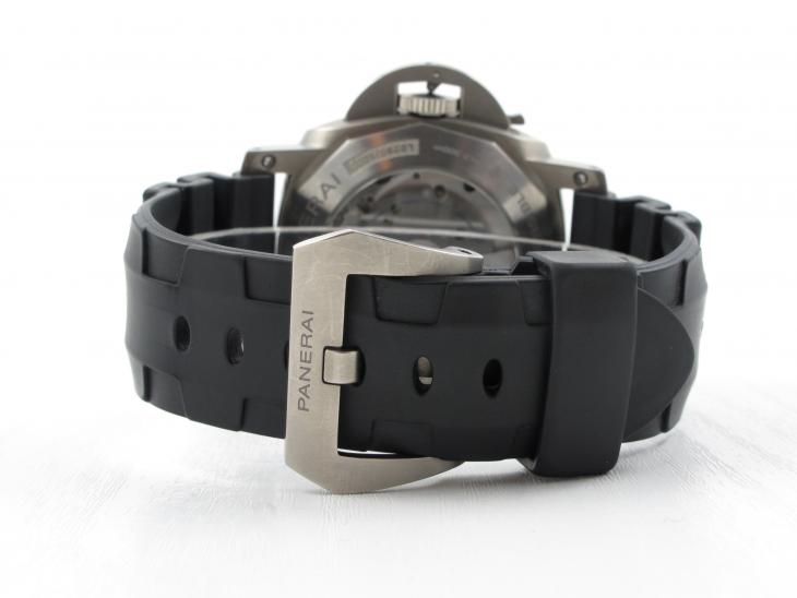 Panerai PAM 305