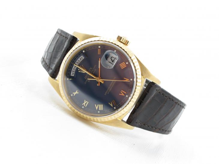 Rolex Daydate 18K - 18238