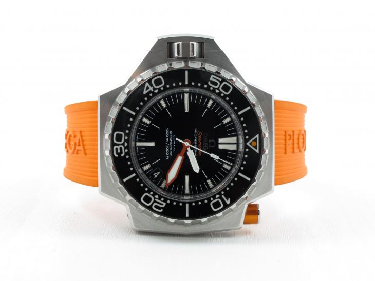 Omega Ploprof 1200M