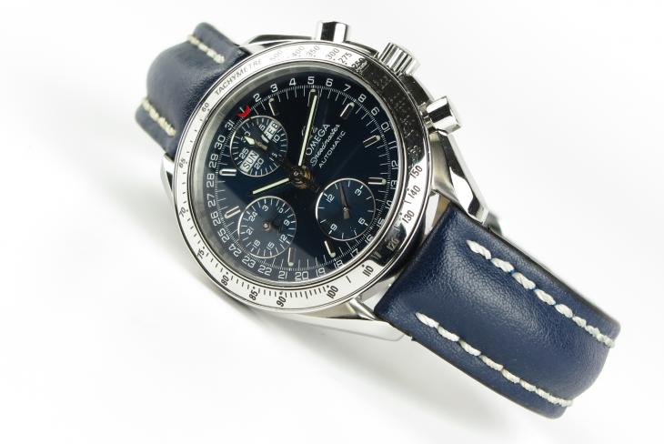 Omega Speedmaster triple date