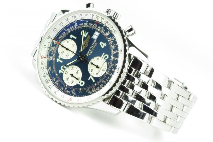 Breitling Navitimer