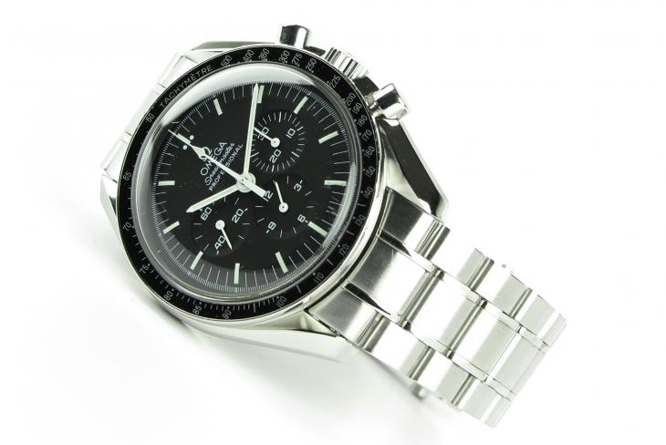 Omega Speedmaster "sapphire"