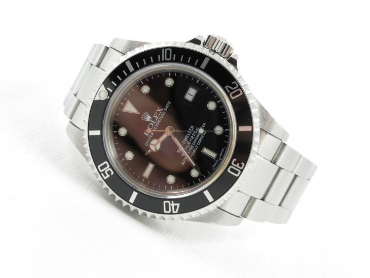 Rolex Sea Dweller 16600 - 2003