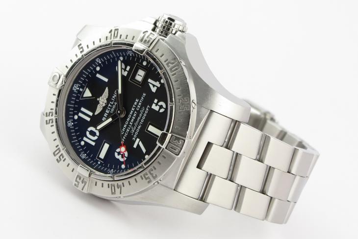 Breitling Avenger Seawolf