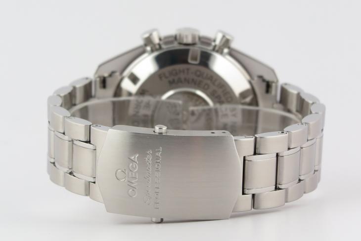 Omega Speedmaster Pro